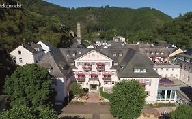 Häcker's Fürstenhof